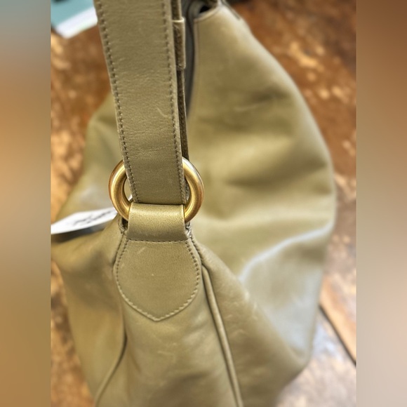 Vintage Gucci Pistachio Green Leather Hobo Bag - Picture 4 of 16